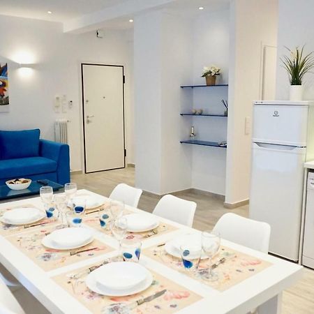Modern & Central Apt In Athens Atenas Exterior foto