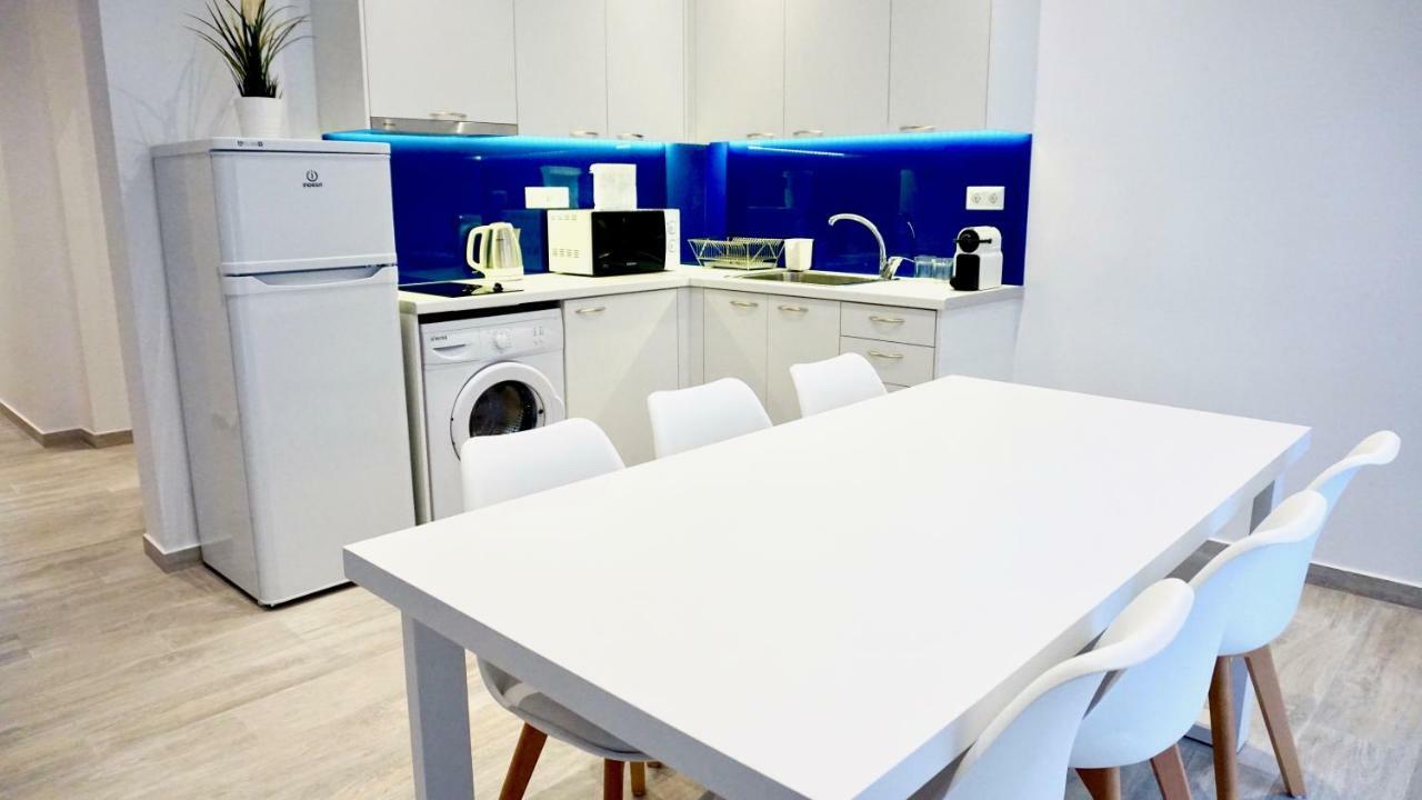 Modern & Central Apt In Athens Atenas Exterior foto